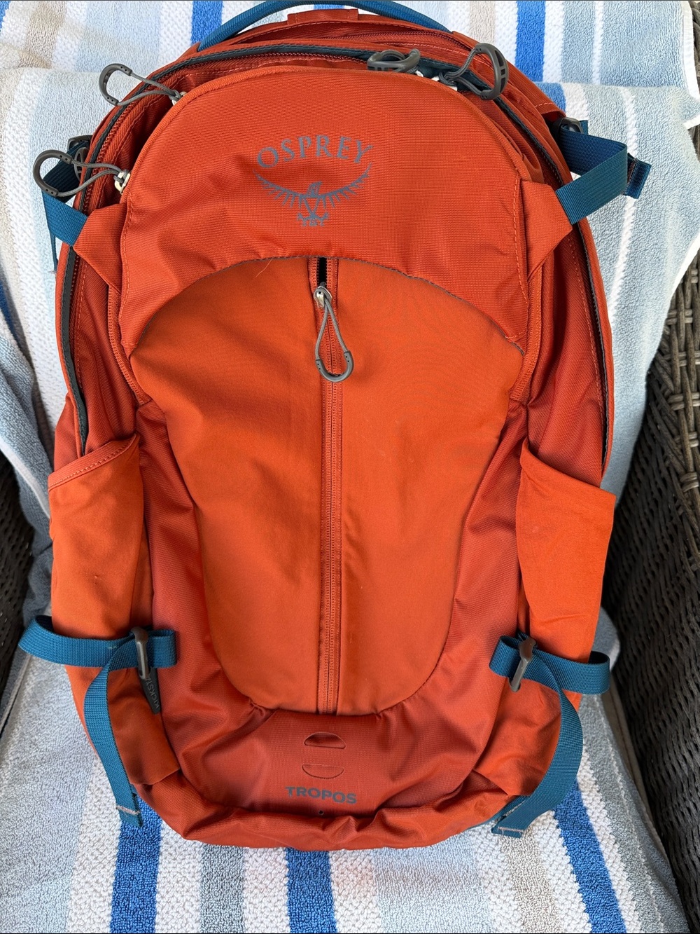 OSPREY Orange w/ Blue Accents Tropos Backpack/Daypack
